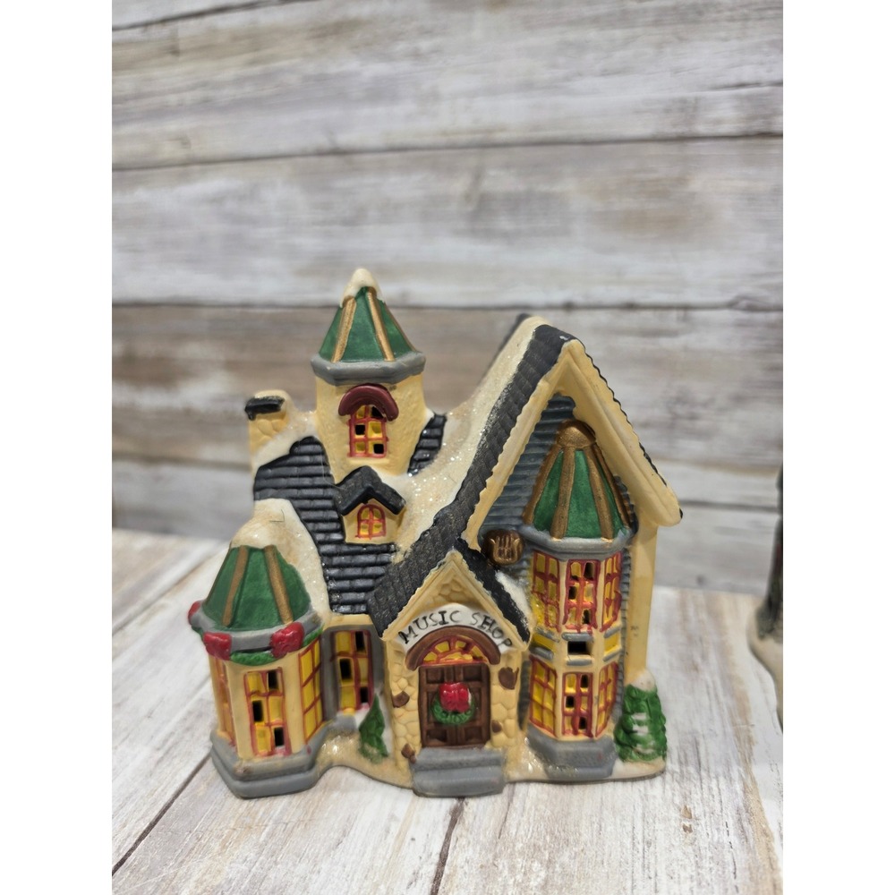 Cobblestone Corners 2002 Christmas Village Set Music Shop Church Grocery 3pc - Picture 2 of 10